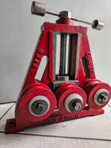 Calandra Motorizada M1